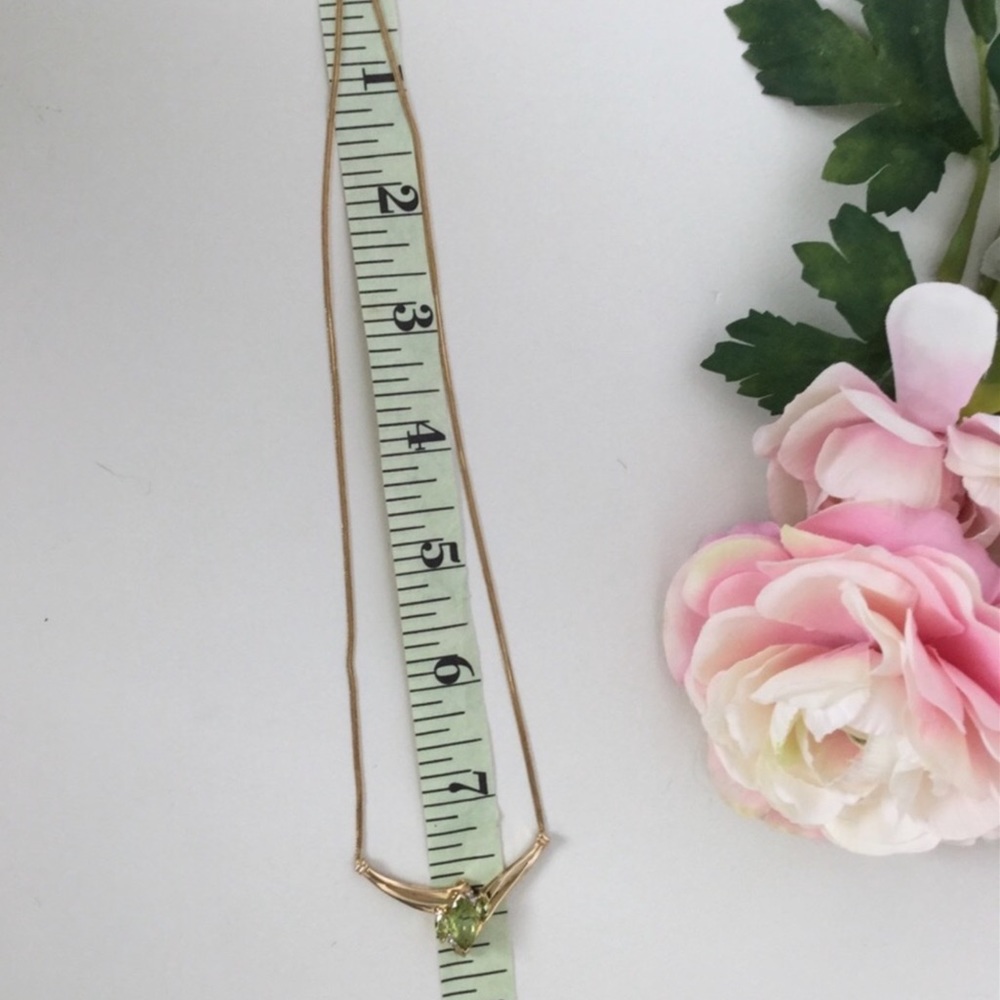 14k PERIDOT NECKLACE - Picture 2 of 6